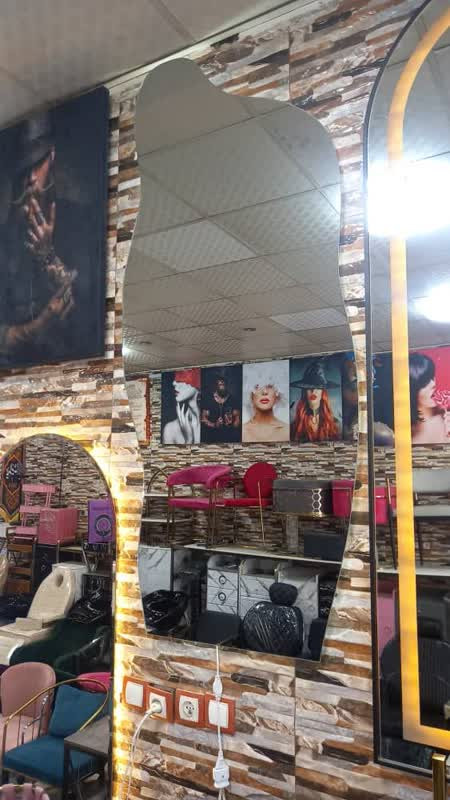 آینه دفرمه قدی بک لایت