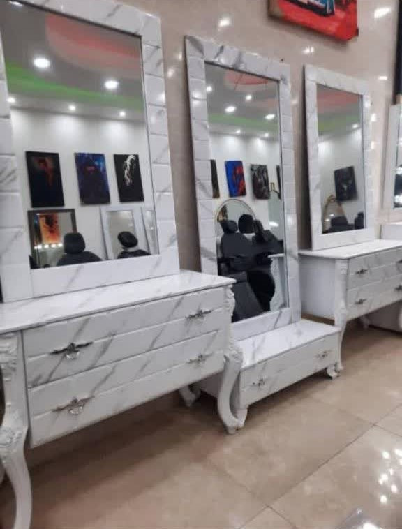 ست دکور آرایشگاهی پایه سلطنتی