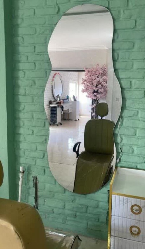آینه دفرمه قدی بک لایت