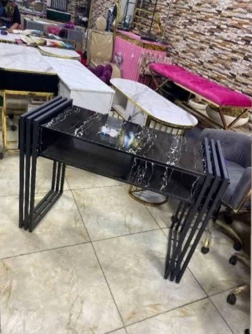 میز ناخن سه خط تک نفره